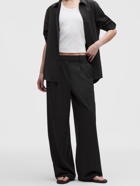 Lululemon Daydrift High-Rise Wide-Leg
Trouser